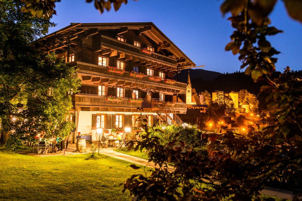 Hotel Zur Post Goldegg im Pongau Exterior foto